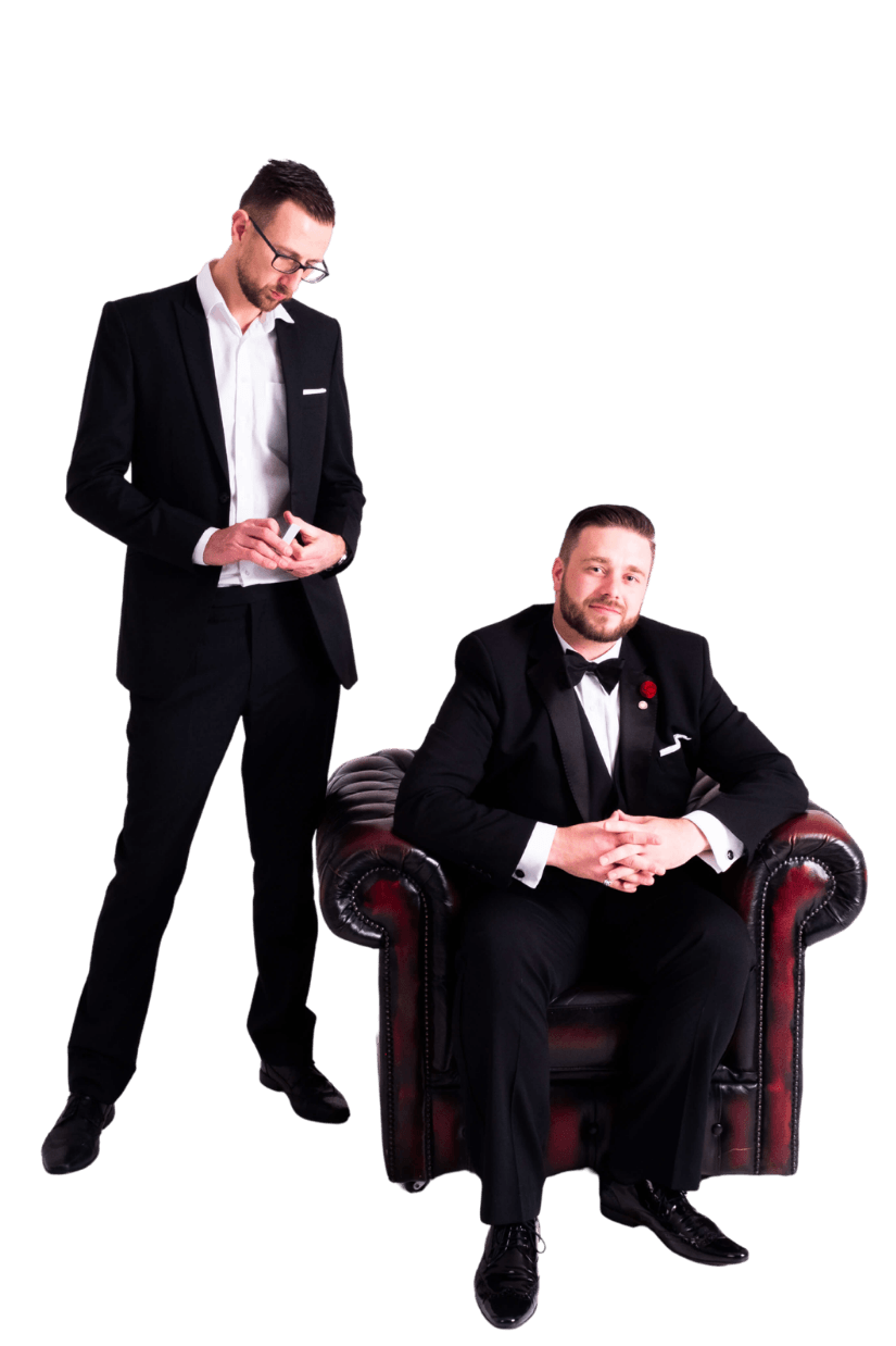 Close-Up Chris and The Crooked Croupier, who run the team building sessions